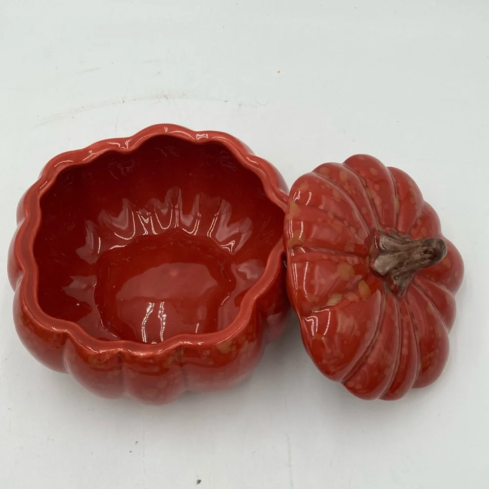 Williams Sonoma Autumn Harvest - Soup Tureen / Small Serving Bowl